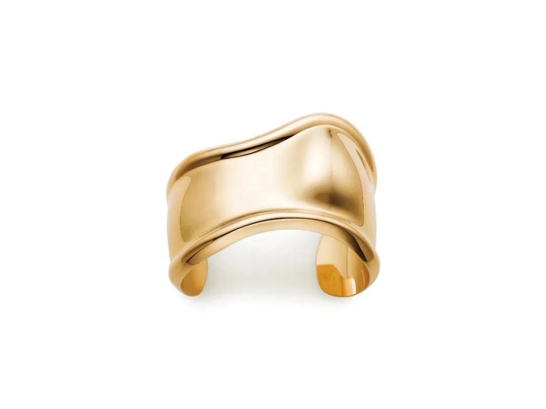 为了盒子而买的东西,买了一盒钻戒