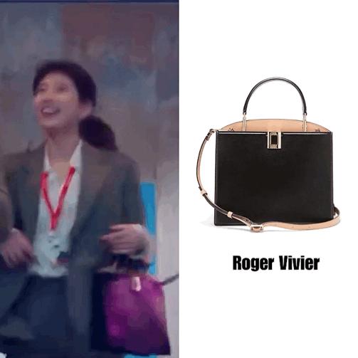 美女背爱马仕包,贫民窟女孩背的包