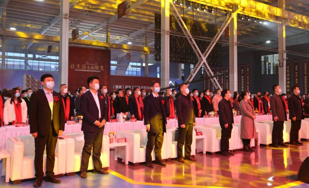 阳光房铝型材生产基地,阳光房铝合金加工厂