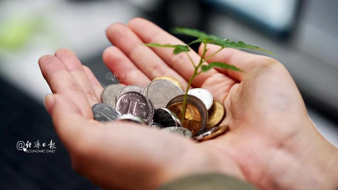 银行卡被盗刷能不能获得赔偿,银行卡被盗刷了钱银行赔吗