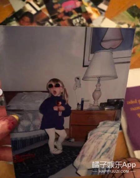 网飞剧女主颜值天花板,网飞爆剧女主