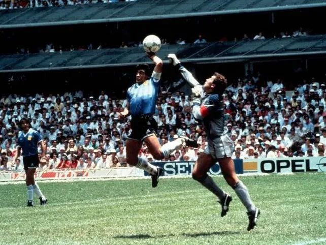 马拉多纳四川成都,缅怀马拉多纳的人都在哪里