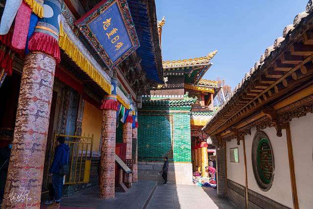 青海玉树旅游攻略,青海南大门三江源头