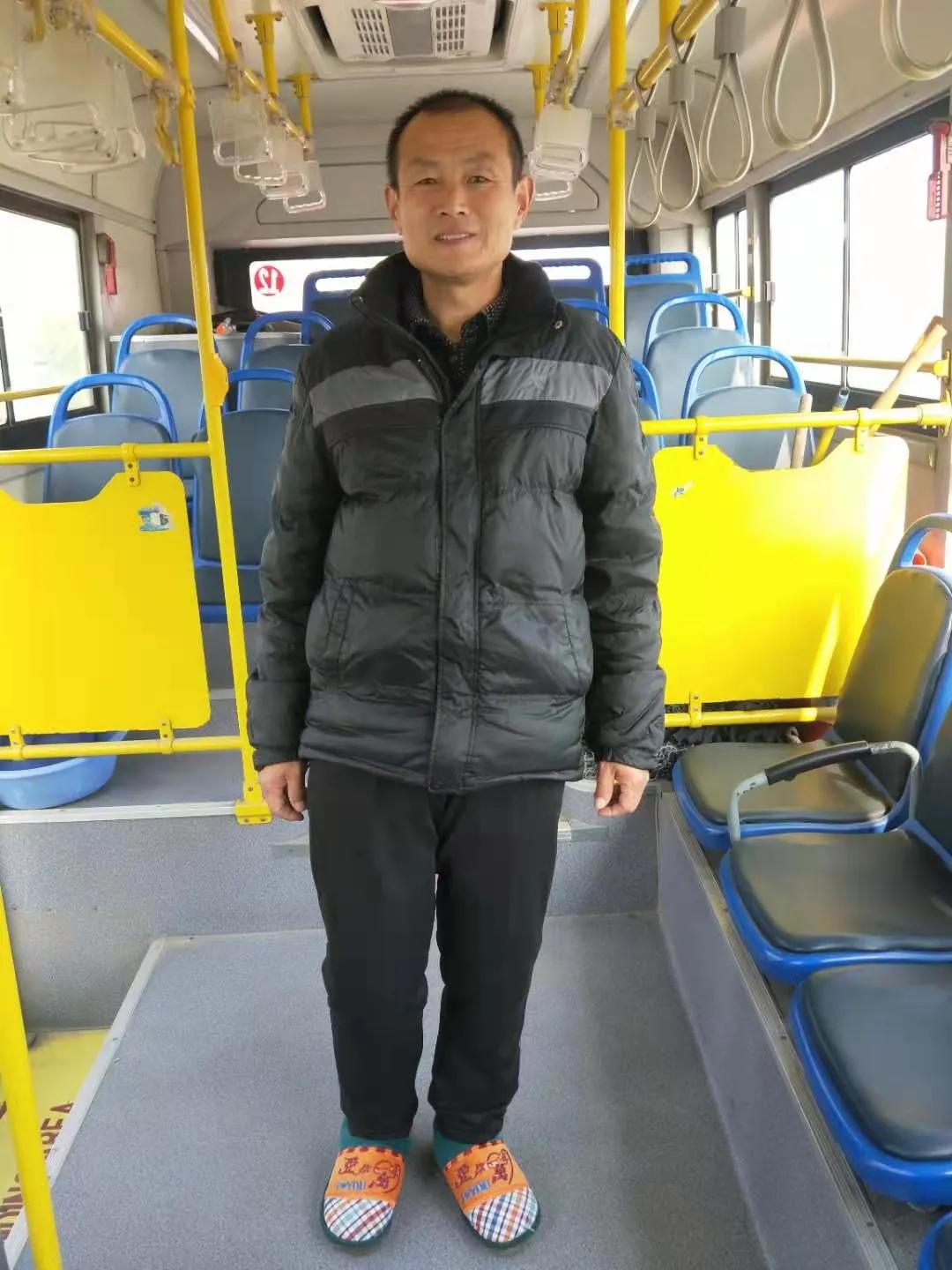 聊城最美行路人排名,聊城市最美行路人