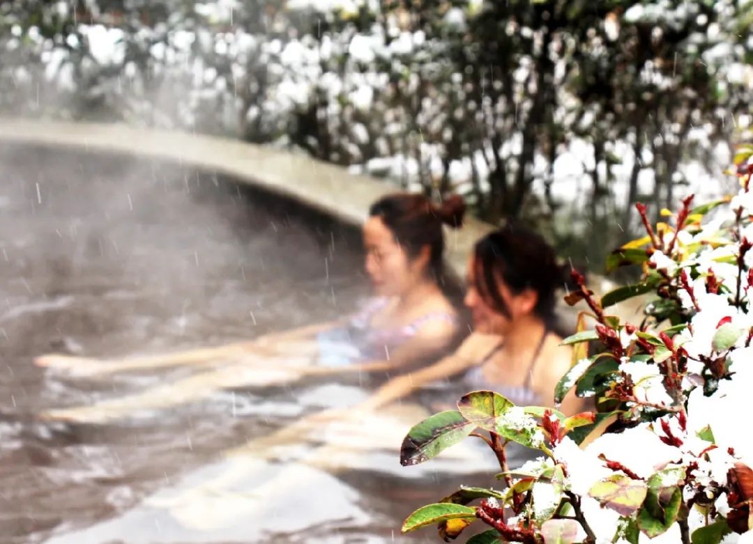 凤翔温泉免费时段,凤翔温泉99套票截止时间