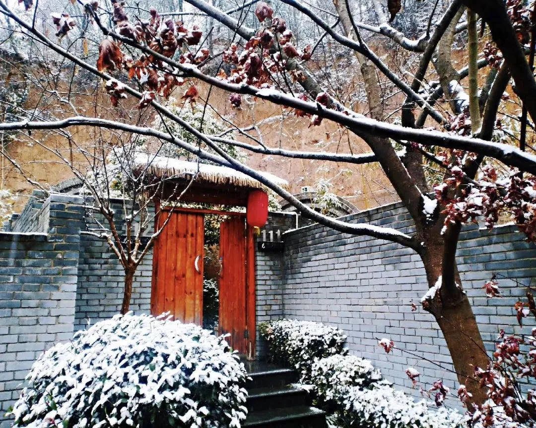 凤翔温泉免费时段,凤翔温泉99套票截止时间