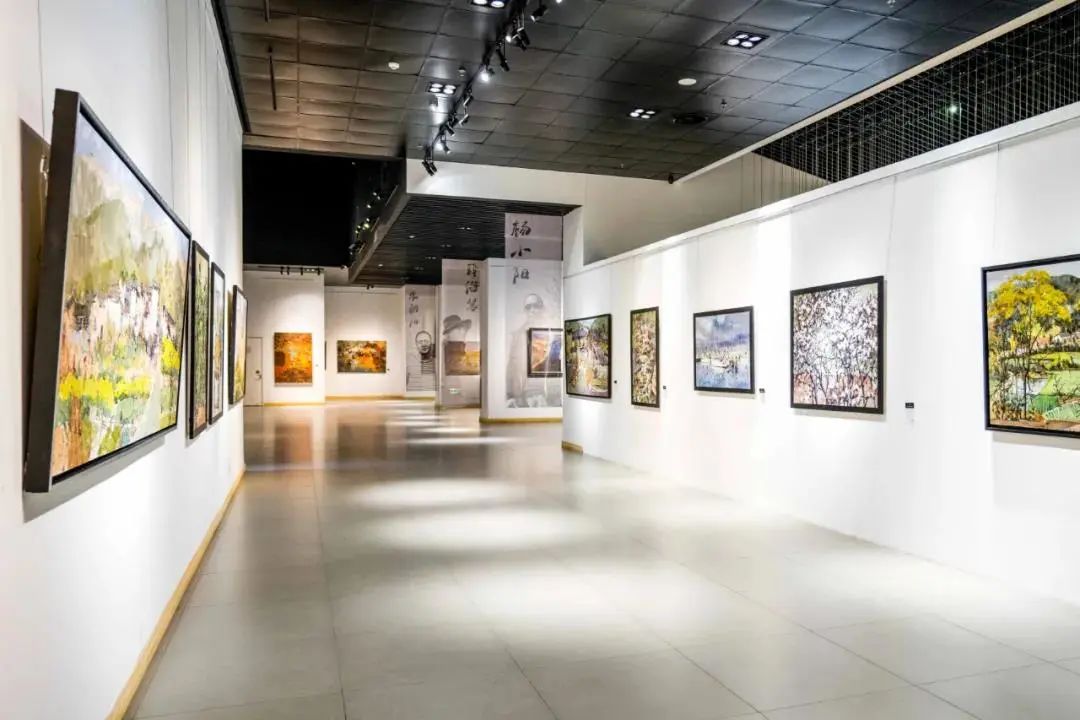 走出《大秦赋》！明天跟着9号线去西安临潼度假区邂逅炫“彩”之旅