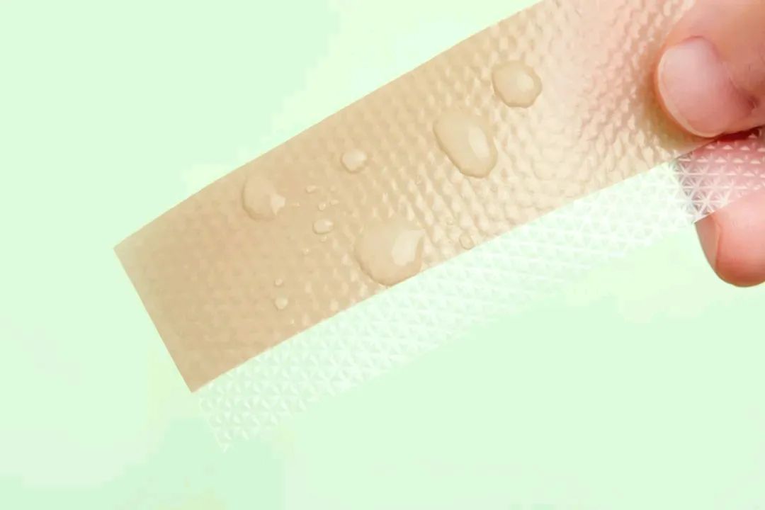 有效淡化疤痕的六个小妙招,贴上疤痕贴也长疤痕