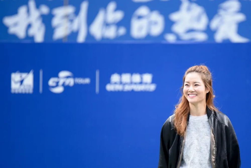 某律师一战成名的辩护词,某律师出视频被官方怼