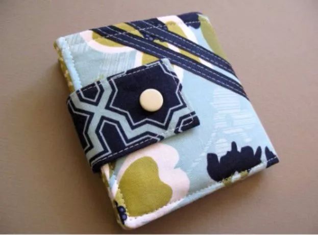 衣服买大了有什么办法,衣服太大了怎么办教你一招