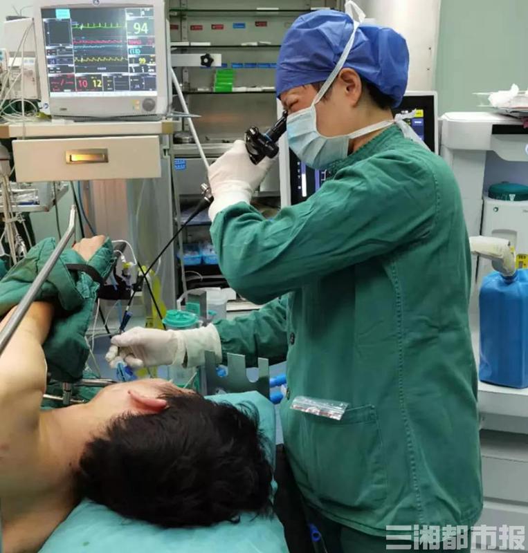 中年男一直咳痰,男生喉咙一直有痰总咳痰