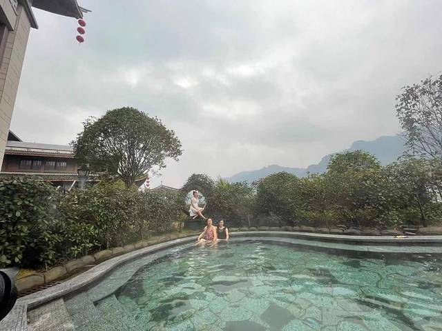 经济实惠温泉小镇,最经济实惠的旅游城市排行