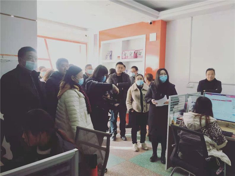 机遇蕴含精彩，合作铸就光辉——镇平县召开电商工作（雪枫）现场会