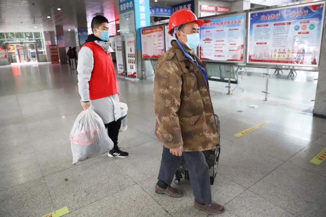 服务保障农民工·绵阳共青团在行动②|实施“暖冬六大行动”