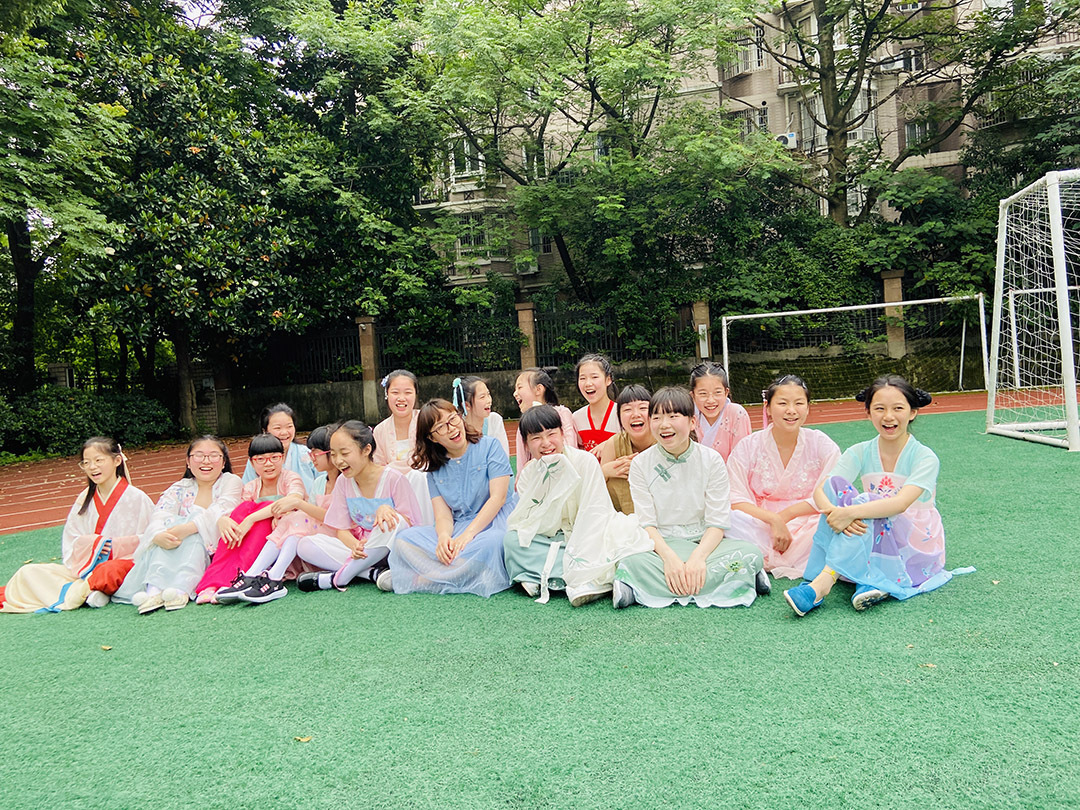 学生想当游戏主播老师劝导对话,小学生想当职业电竞选手