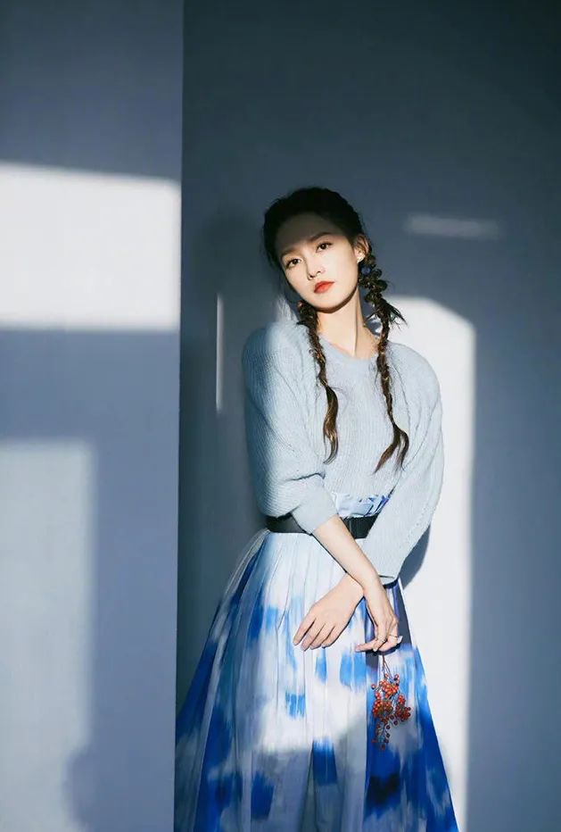 冬天要舍得投资羊绒,乍暖还寒寓意