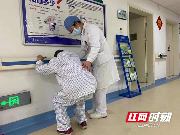 走路迟缓是怎么回事,走路慢的原因和解决方法