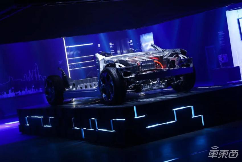 憋屈的吉利：已是自主品牌一哥，却争着给新势力代工？