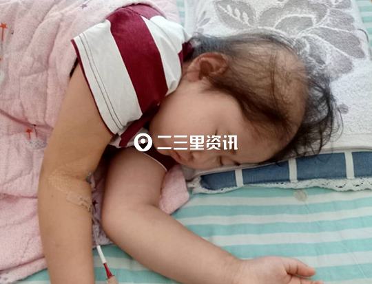 母亲重病女儿为了筹集医药费,母亲身患绝症离家出走