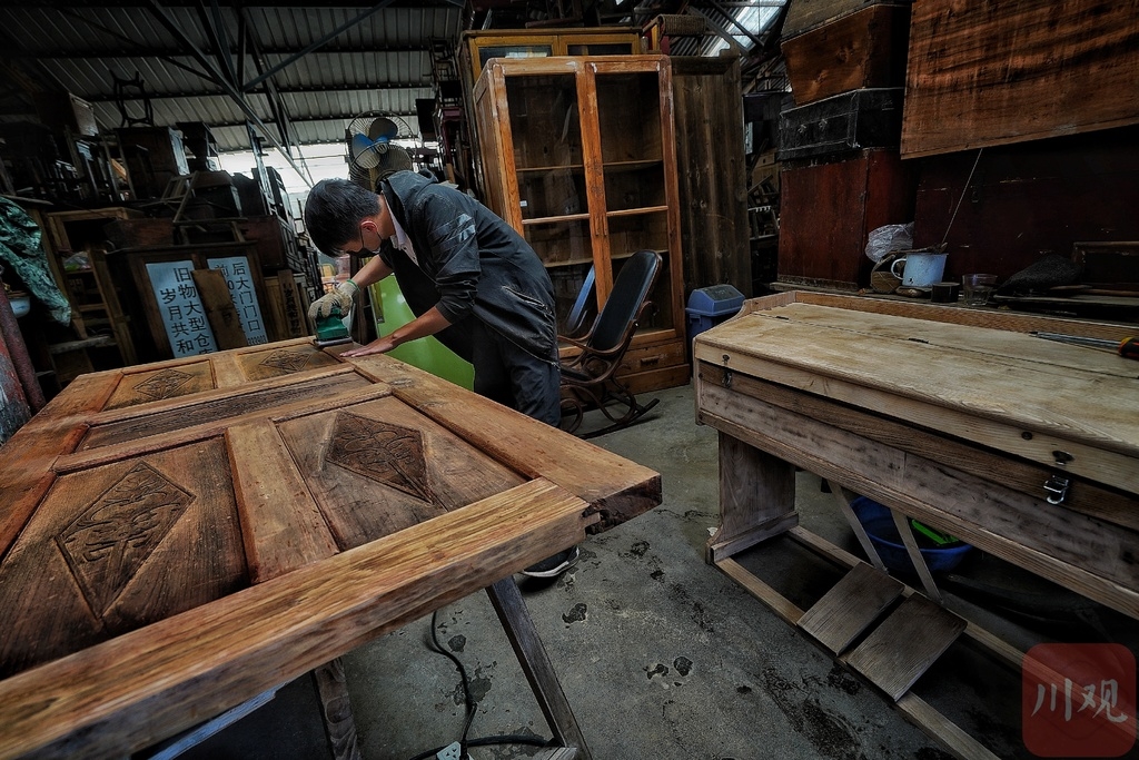 成都旧古董家具批发市场,成都旧家具收藏市场