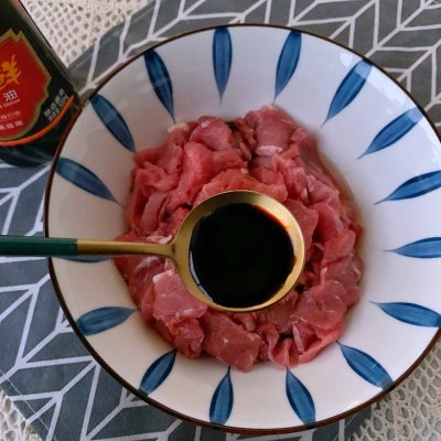 香菜拌牛肉真的巨好吃,春日时令美味尝鲜