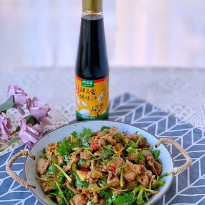 香菜拌牛肉真的巨好吃,春日时令美味尝鲜