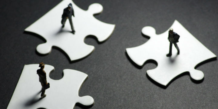 惠而浦“打折*身卖**”格兰仕契约收购背后