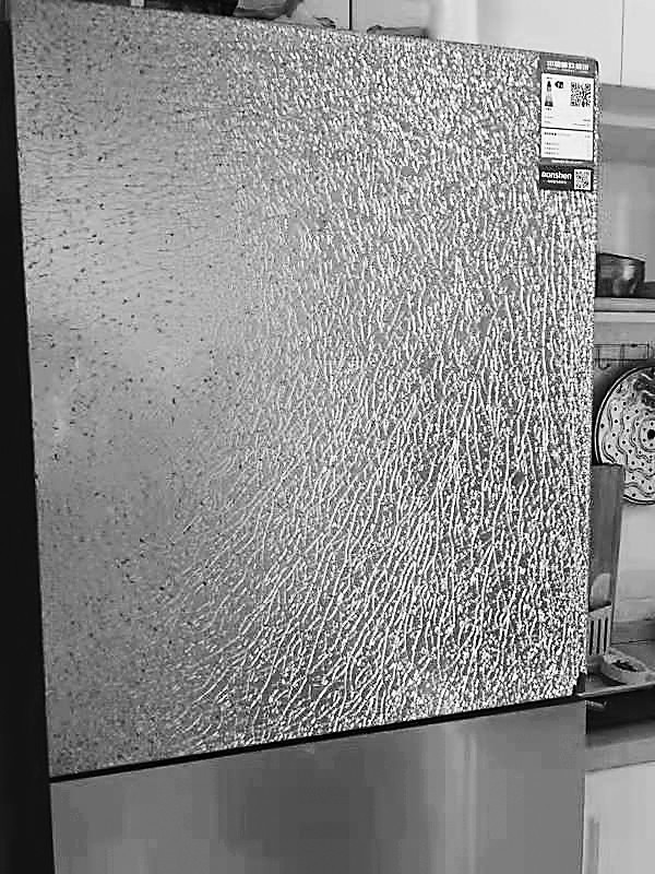 冰箱玻璃面板爆裂,冰箱隔层玻璃爆裂是什么原因