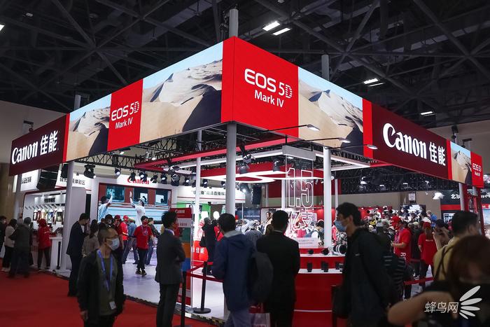 微单相机推荐2021佳能,佳能半画幅新镜头