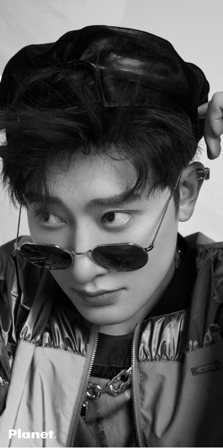 解锁你的阳光夏日，雷朋为你潮酷加成