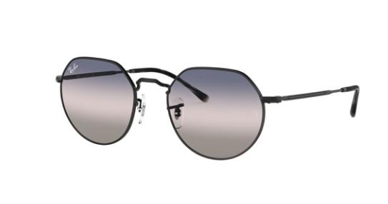 解锁你的阳光夏日，雷朋为你潮酷加成