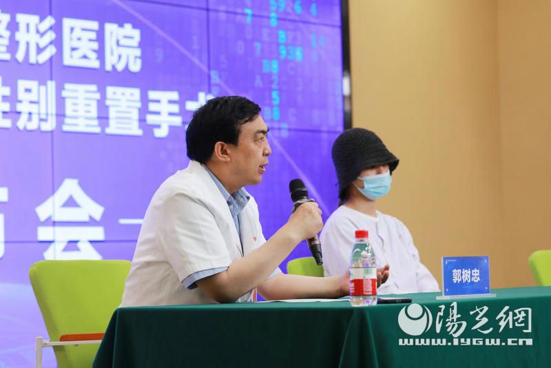 达芬奇手术机器人二尖瓣成形术,达芬奇机器人手术和传统手术对比