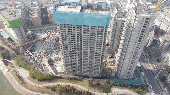 鑫苑任性玩高周转“走钢丝”，多年口碑被维权消耗殆尽