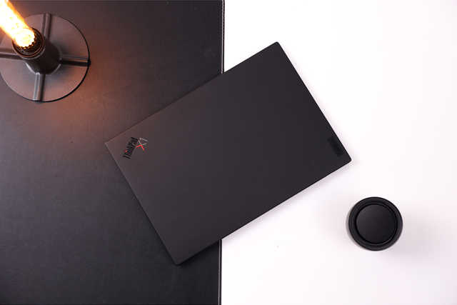 thinkpadx1yoga和carbon选哪个,thinkpadx1carbongen10
