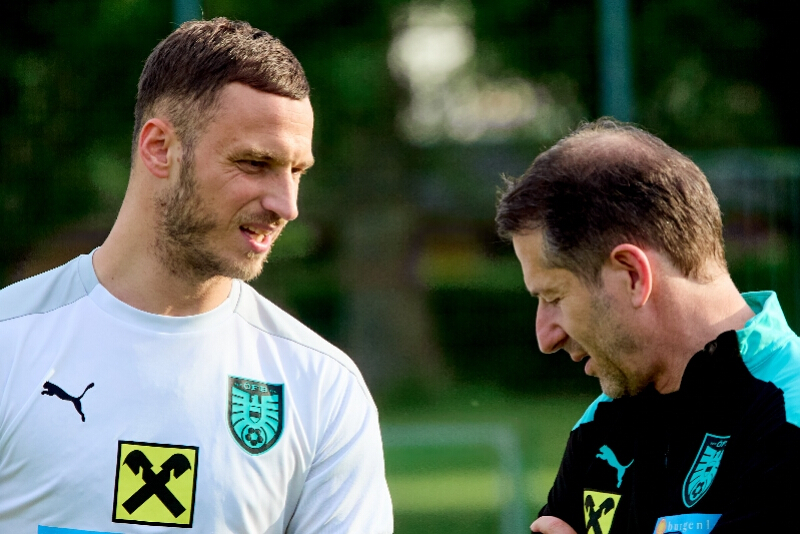 今晚嗨起来！2020年欧洲杯12日凌晨3点开打，球迷的节日来了