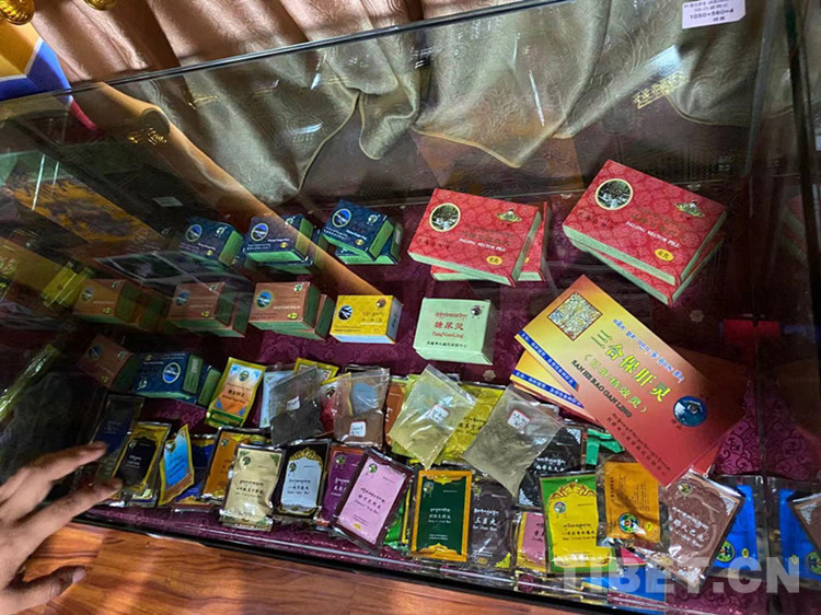 鍢夐粠鍘胯棌鍖婚櫌,閭ｆ洸甯傚槈榛庡幙钘忓尰涓撶鍖婚櫌