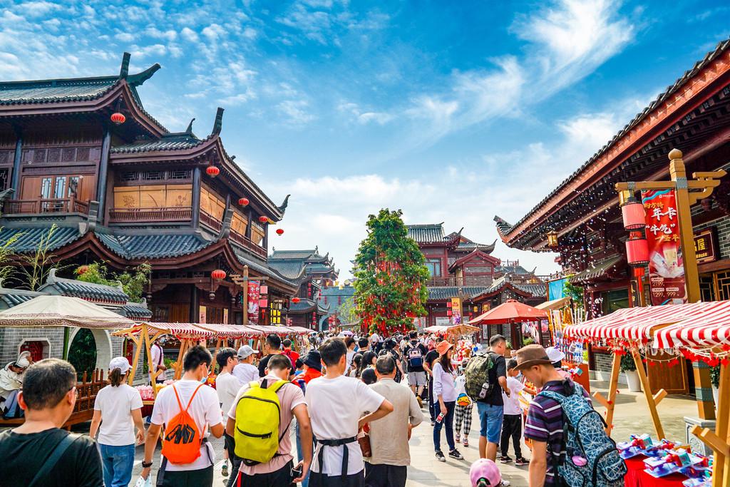 飞驰的县域经济·绵*江阳**油市①|江油“钢”与柔：老宝成+新西成能否打通江油“任督二脉”