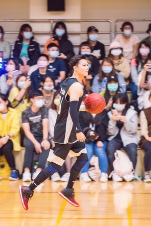 东奥场上又现熟悉音乐！大陆女排赛中传来「台湾男团金曲」