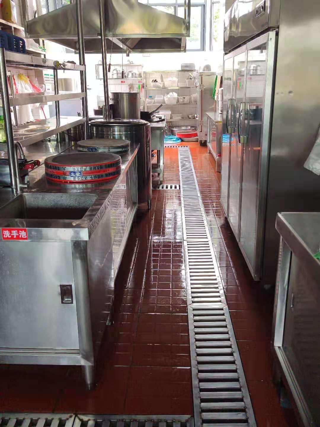 动真格整改落实,动真格首日266辆车收罚单