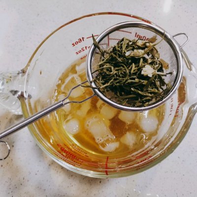 有了酸辣鸡杂老公每天多吃一碗饭,有了五香花生米老公每天吃一碗饭