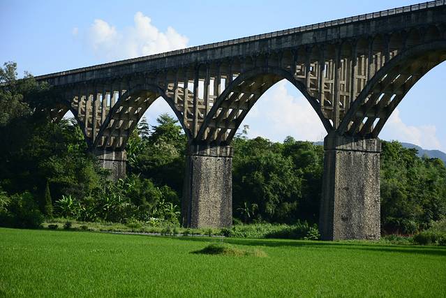 路过人间无非一瞬间歌曲,路过人间无非一瞬间舞蹈