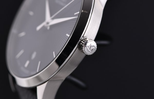 摩凡陀腕表,瑞士摩凡陀1881系列自动机械腕表