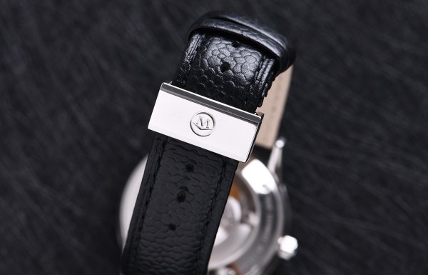 摩凡陀腕表,瑞士摩凡陀1881系列自动机械腕表