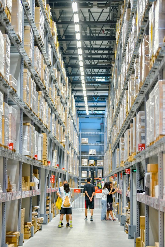 开市客超市开业第一天,开市客进展