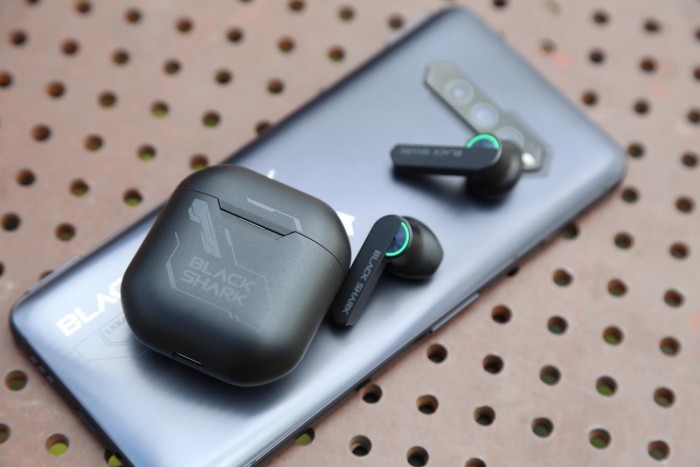 黑鲨4s游戏体验,黑鲨4s游戏测试王者荣耀