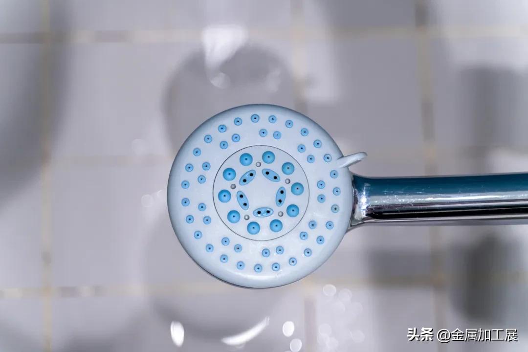 太空铝一键止水增压花洒,自动除垢花洒恒温增压花洒推荐