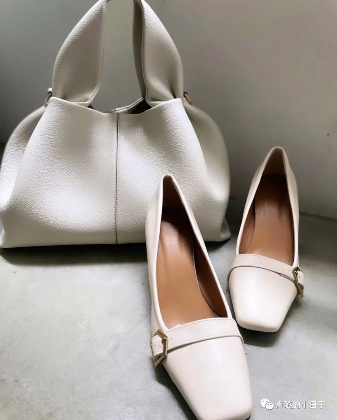 要说高级感的包，标配一定是白色包