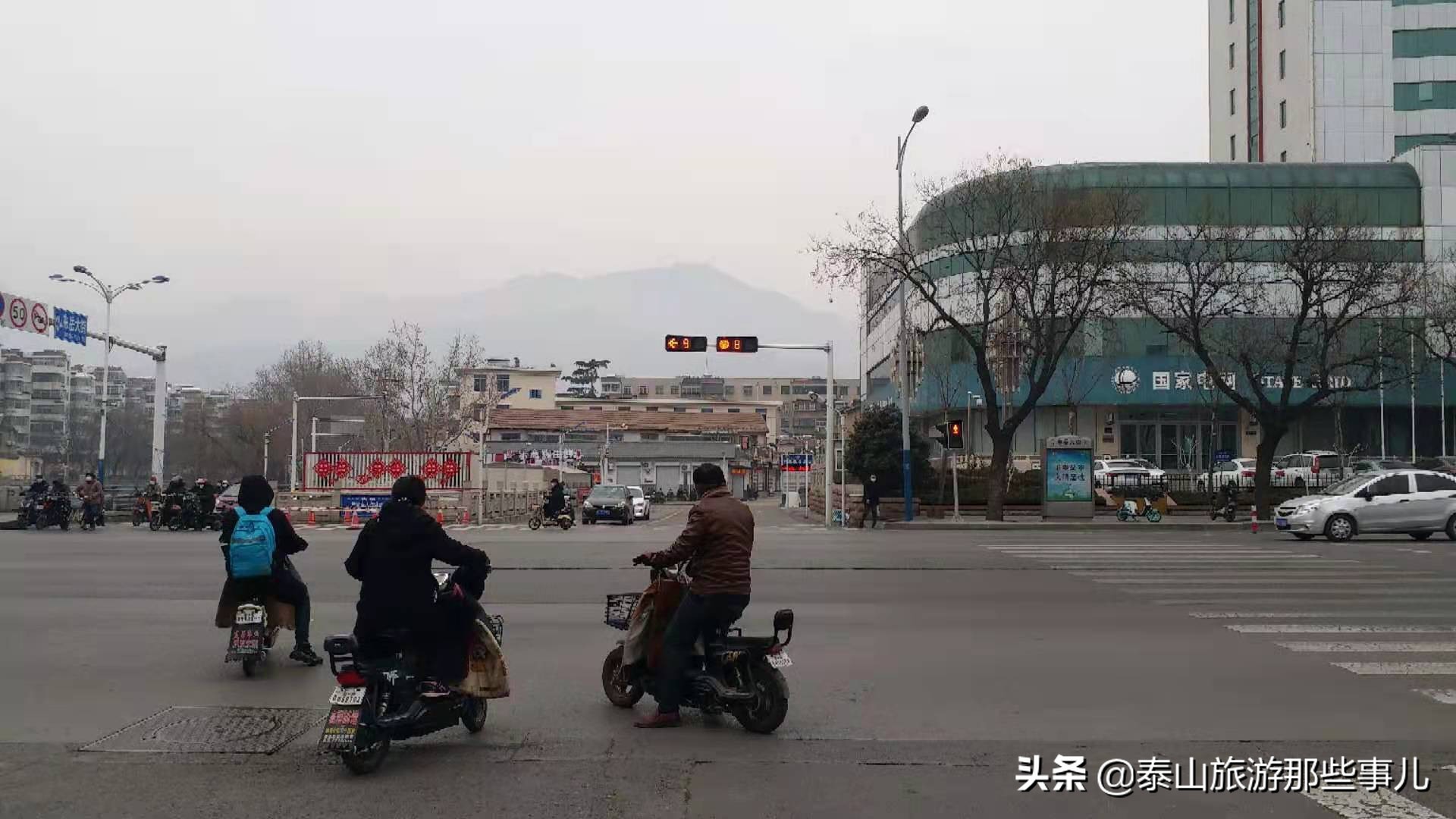 它是古*安泰**城最繁华街道之一，著名店铺众多，如今却再难觅踪影