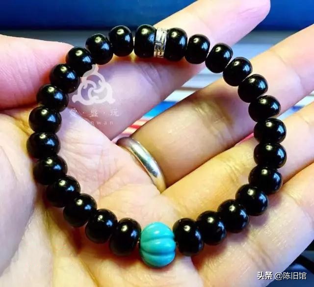 盘包浆后的核桃,霸王龙文玩手串形成包浆后怎么办