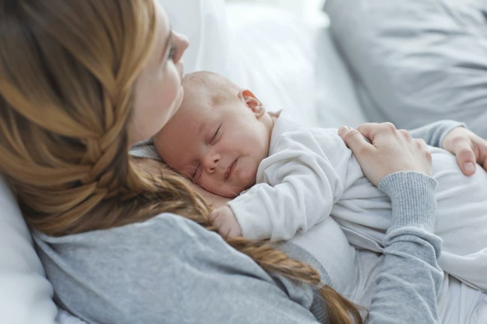 顺产宝妈产后两天中午吃什么好,顺产产后怎么护理